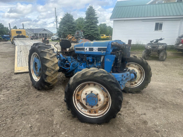 1995 Ford 3930 SALVAGE