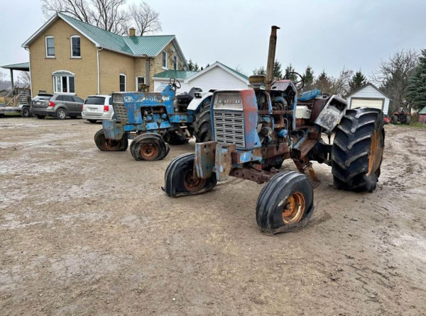 1976 Ford 9600 SALVAGE