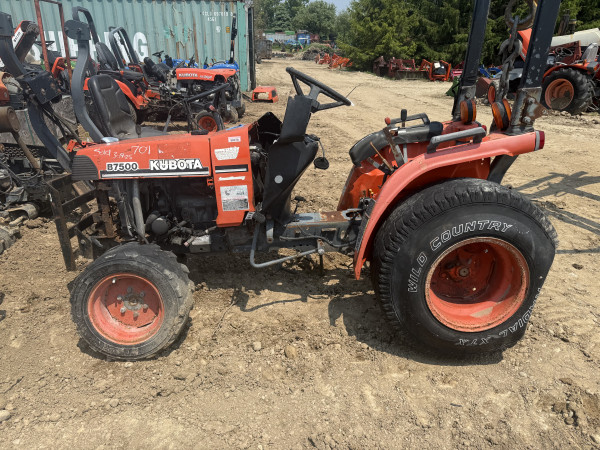 2002 Kubota B7500 Salvage