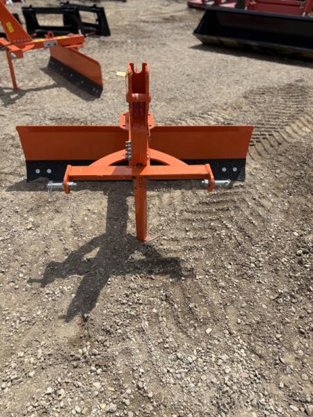 2025 unidentified Grader Blade