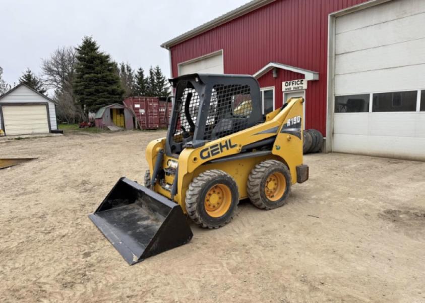 2018 Gehl R190 Skid Loader