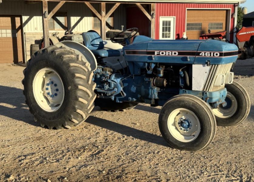 1987 Ford 4610 for Salvage
