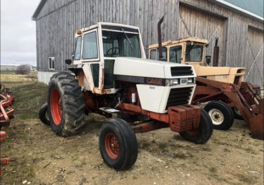 1983 Case 2090 for Salvage