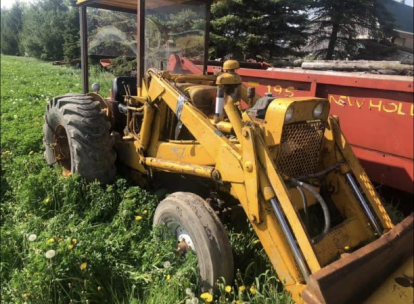 1965 Case 530ck for Salvage