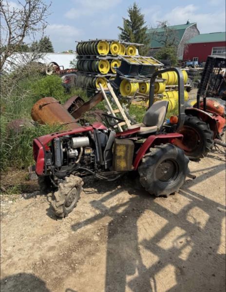 2000 Massey Ferguson Salvage Tractor