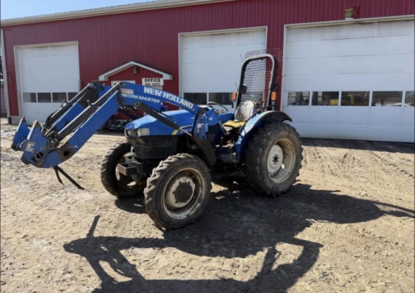 New Holland Work Master 45 for Salvage