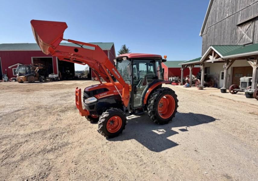 Kubota L3240 Loader Tractor 4x4 at SF Tractor Parts