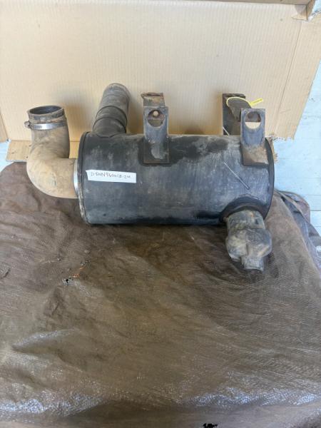 Ford Air Cleaner D8NN9600CB12M