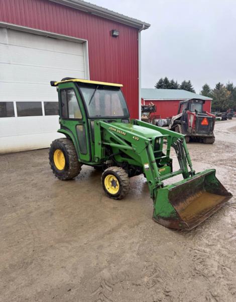 John Deere 4210 loader tractor 4x4 at SF Tractor Parts