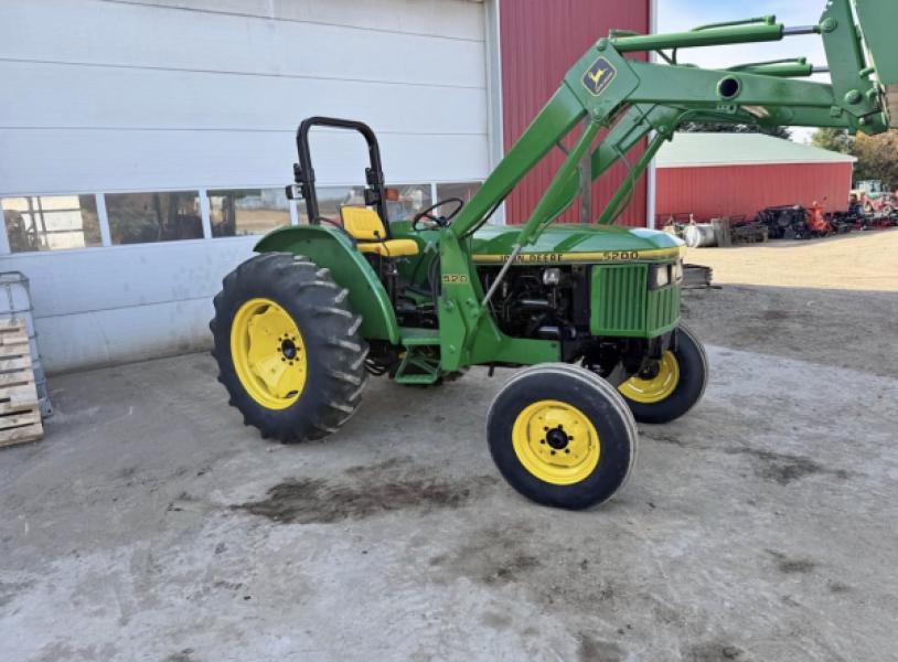 John Deere 5200 loader tractor at SF Tractor Parts – Image 1
