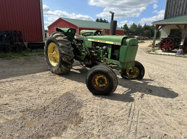 1914 John Deere 2640 Salvage